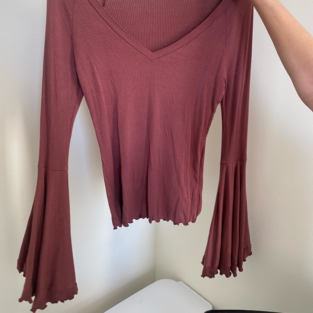 Altar’d State Trumpet Sleeve Wallace Top!